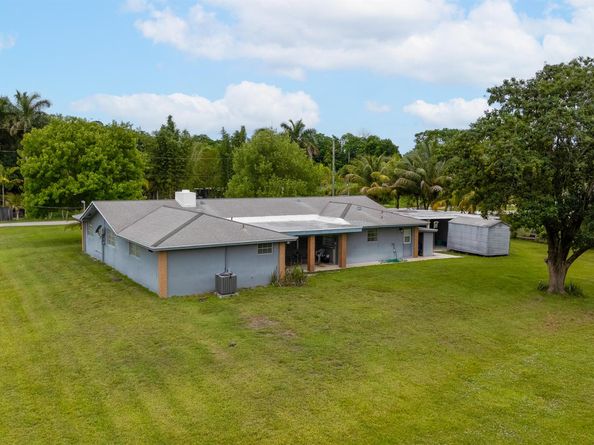 5490 SW 128 Avenue, Southwest Ranches FL 33330