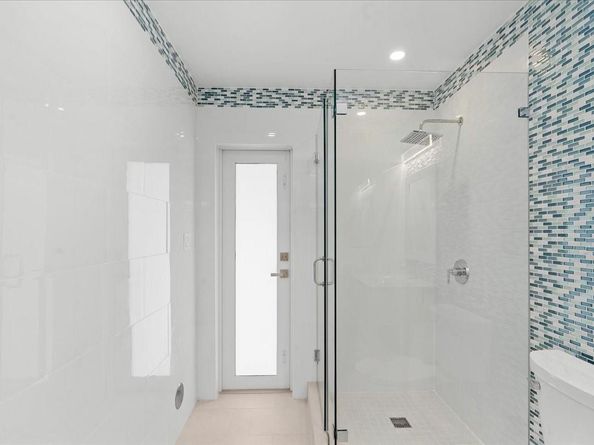 257 SW 32nd Rd, Miami FL 33129