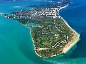 257 SW 32nd Rd, Miami FL 33129