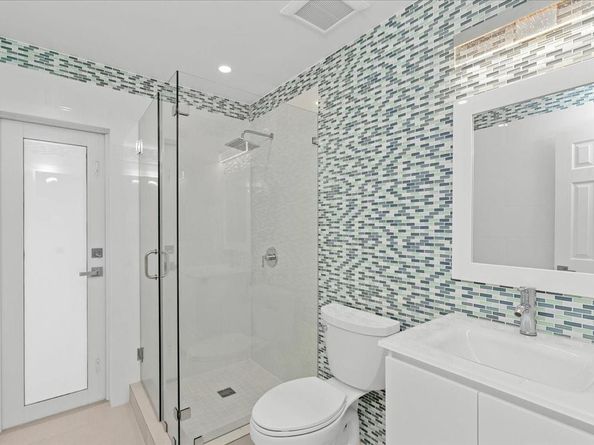 257 SW 32nd Rd, Miami FL 33129