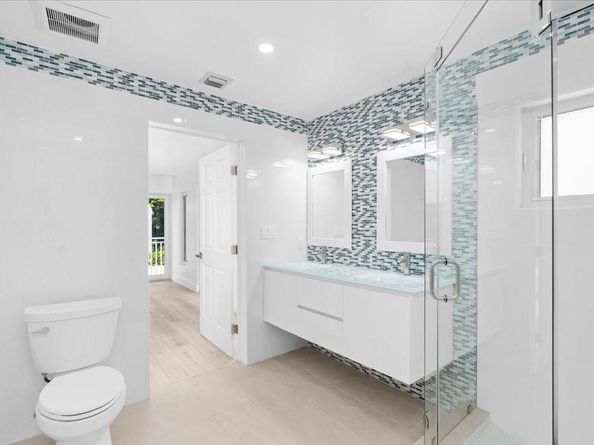 257 SW 32nd Rd, Miami FL 33129