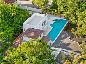 257 SW 32nd Rd, Miami FL 33129