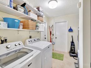 7681 NW 6th Ct, Plantation FL 33324
