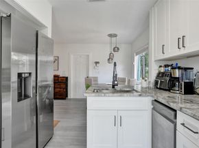 1590 NW 7th Ln, Pompano Beach FL 33060