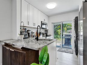 1590 NW 7th Ln, Pompano Beach FL 33060