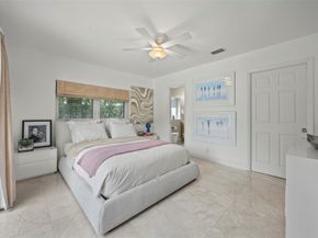1719 Poinsettia Dr, Fort Lauderdale FL 33305