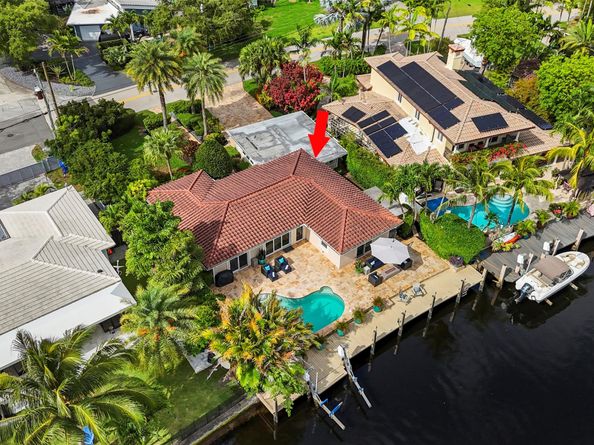 1719 Poinsettia Dr, Fort Lauderdale FL 33305