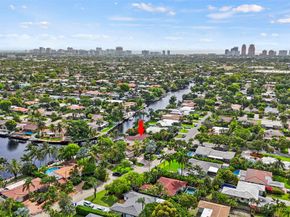 1719 Poinsettia Dr, Fort Lauderdale FL 33305