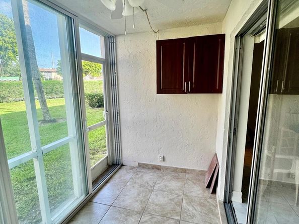 200 Village Green Circle E 102, Palm Springs FL 33461