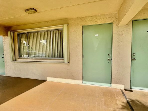 200 Village Green Circle E 102, Palm Springs FL 33461