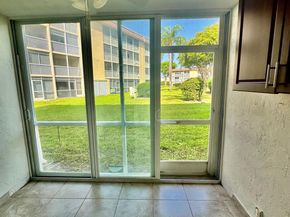 200 Village Green Circle E 102, Palm Springs FL 33461