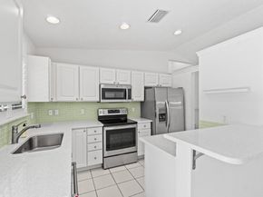22 Pepperwood Court, Boynton Beach FL 33426