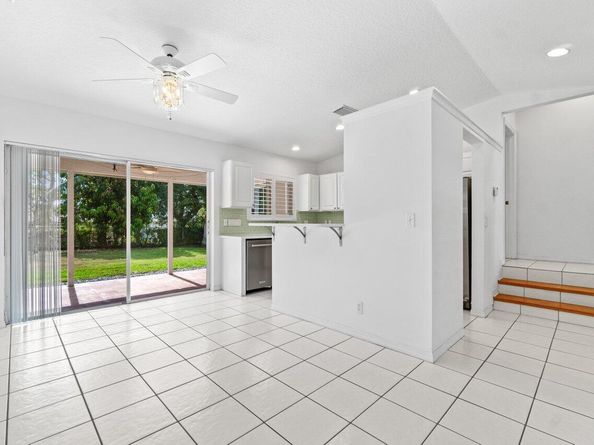 22 Pepperwood Court, Boynton Beach FL 33426