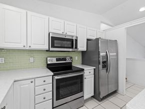 22 Pepperwood Court, Boynton Beach FL 33426