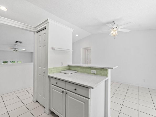 22 Pepperwood Court, Boynton Beach FL 33426
