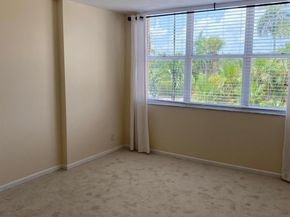 2600 N Flagler Drive 211, West Palm Beach FL 33407