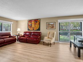 410 Lakeview Dr 104, Weston FL 33326