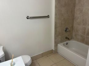 450 S Park Rd 5104, Hollywood FL 33021