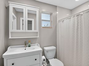 5511 Van Buren Street, Hollywood FL 33021
