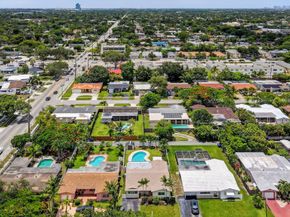 5511 Van Buren Street, Hollywood FL 33021