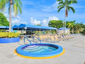 2748 NW 104th Ave 406, Sunrise FL 33322