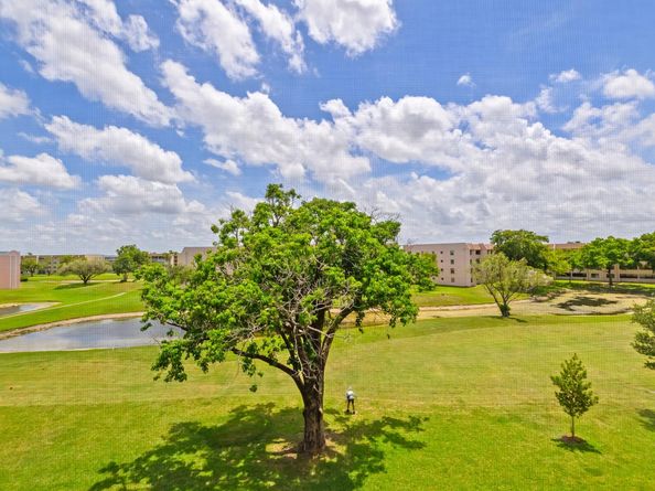 2748 NW 104th Ave 406, Sunrise FL 33322