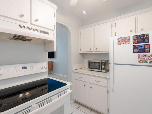 1821 NE 62nd St 310, Fort Lauderdale FL 33308