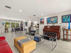 1203 NE 9th Avenue, Delray Beach FL 33483