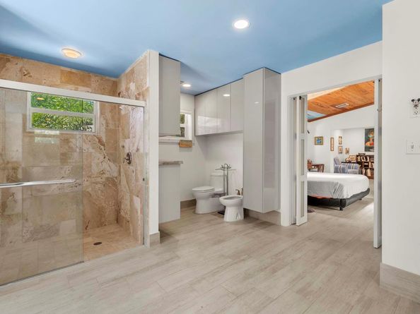 1203 NE 9th Avenue, Delray Beach FL 33483