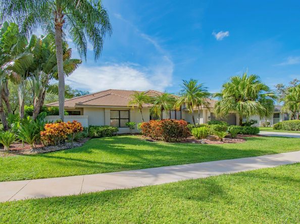 11415 Boca Woods Lane, Boca Raton FL 33428