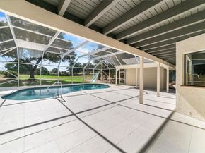 8600 Gatehouse Rd, Plantation FL 33324