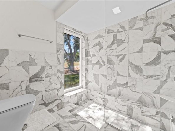 8600 Gatehouse Rd, Plantation FL 33324