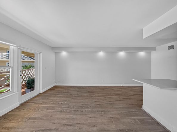 4836 NE 23rd Ave 17, Fort Lauderdale FL 33308