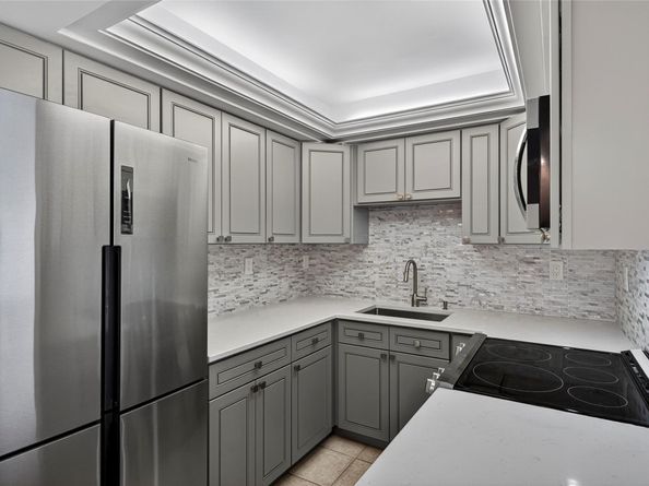 4836 NE 23rd Ave 17, Fort Lauderdale FL 33308