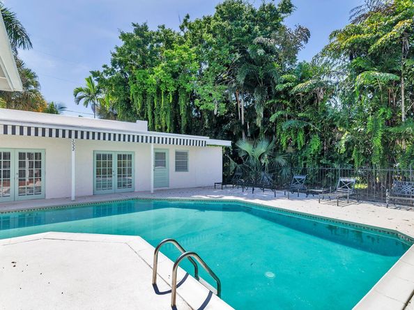 3020 Vincent Road, West Palm Beach FL 33405