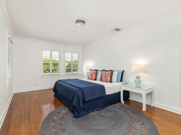 3020 Vincent Road, West Palm Beach FL 33405