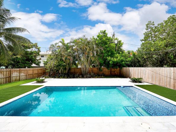 2118 Arthur Street, Hollywood FL 33020