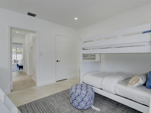 741 NE 16th Ter, Fort Lauderdale FL 33304