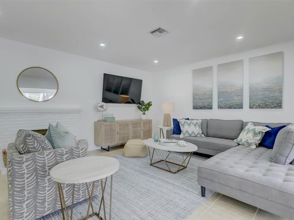 741 NE 16th Ter, Fort Lauderdale FL 33304