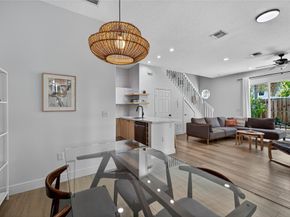 15 NE 20th Ave 15, Pompano Beach FL 33060