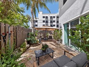 15 NE 20th Ave 15, Pompano Beach FL 33060