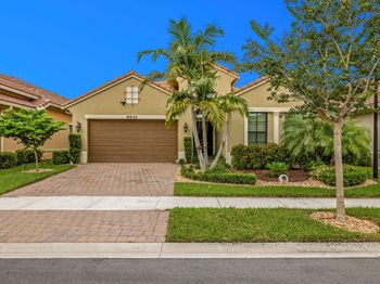 9541 Kalmar Cir