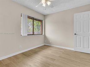 96 Wimbledon Lake Drive, Plantation FL 33324