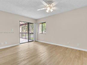 96 Wimbledon Lake Drive, Plantation FL 33324