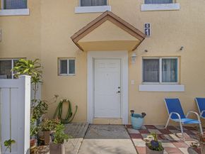 6631 Winfield Boulevard 16, Margate FL 33063