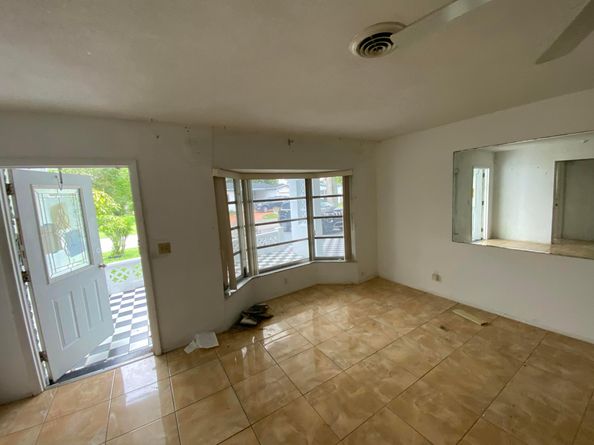 5139 NW 43rd Court, Lauderdale Lakes FL 33319