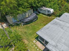 27 NE 18th Street, Homestead FL 33030