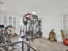 27 NE 18th Street, Homestead FL 33030