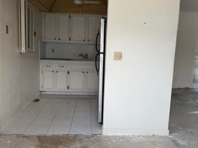 3040 Lake Osborne Drive 111, Lake Worth Beach FL 33461