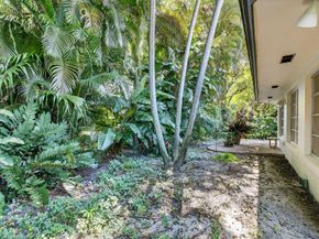 612 Cypress Key Drive, Atlantis FL 33462